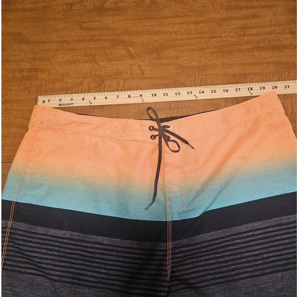 Mens Hurley Boca Barranca Board Shorts Swim Trunks Striped XL 40 C19